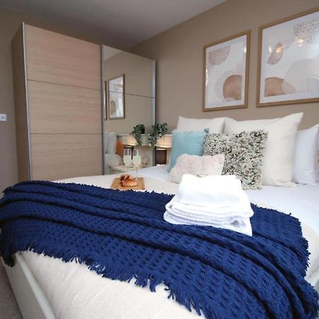 Observatory 2 Bedroom Apartment Overlooking Beach Swansea Eksteriør billede