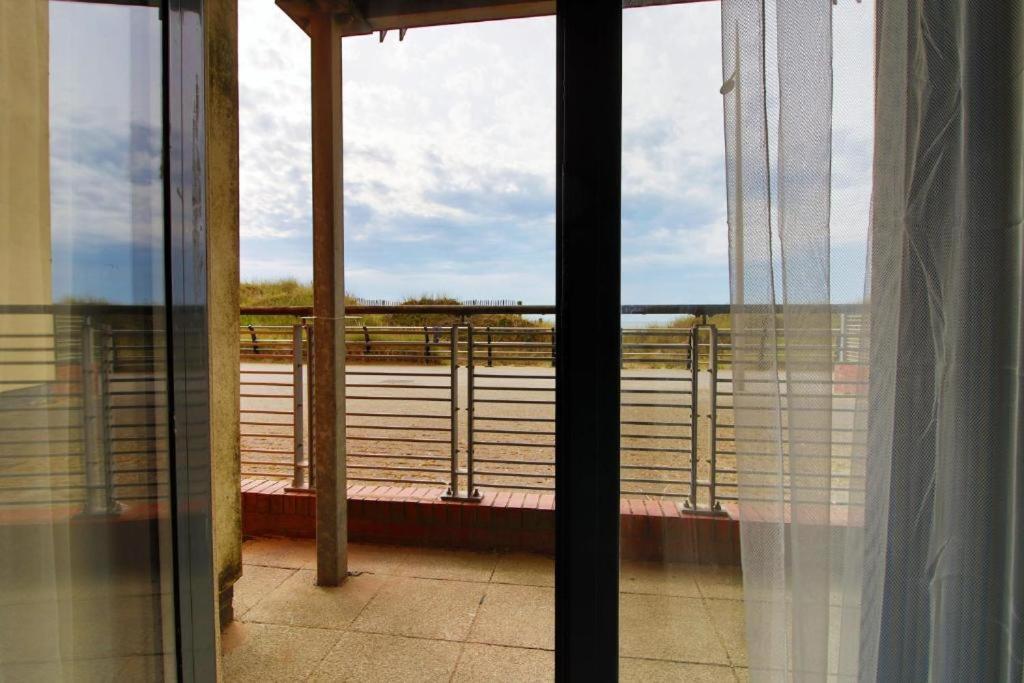 Observatory 2 Bedroom Apartment Overlooking Beach Swansea Eksteriør billede