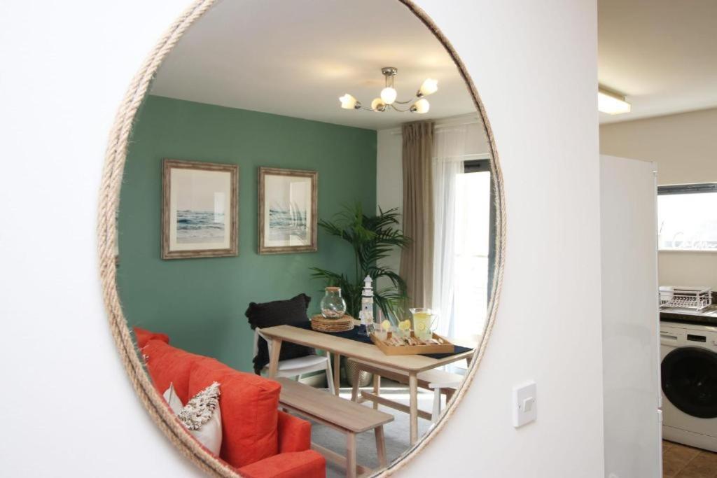 Observatory 2 Bedroom Apartment Overlooking Beach Swansea Eksteriør billede